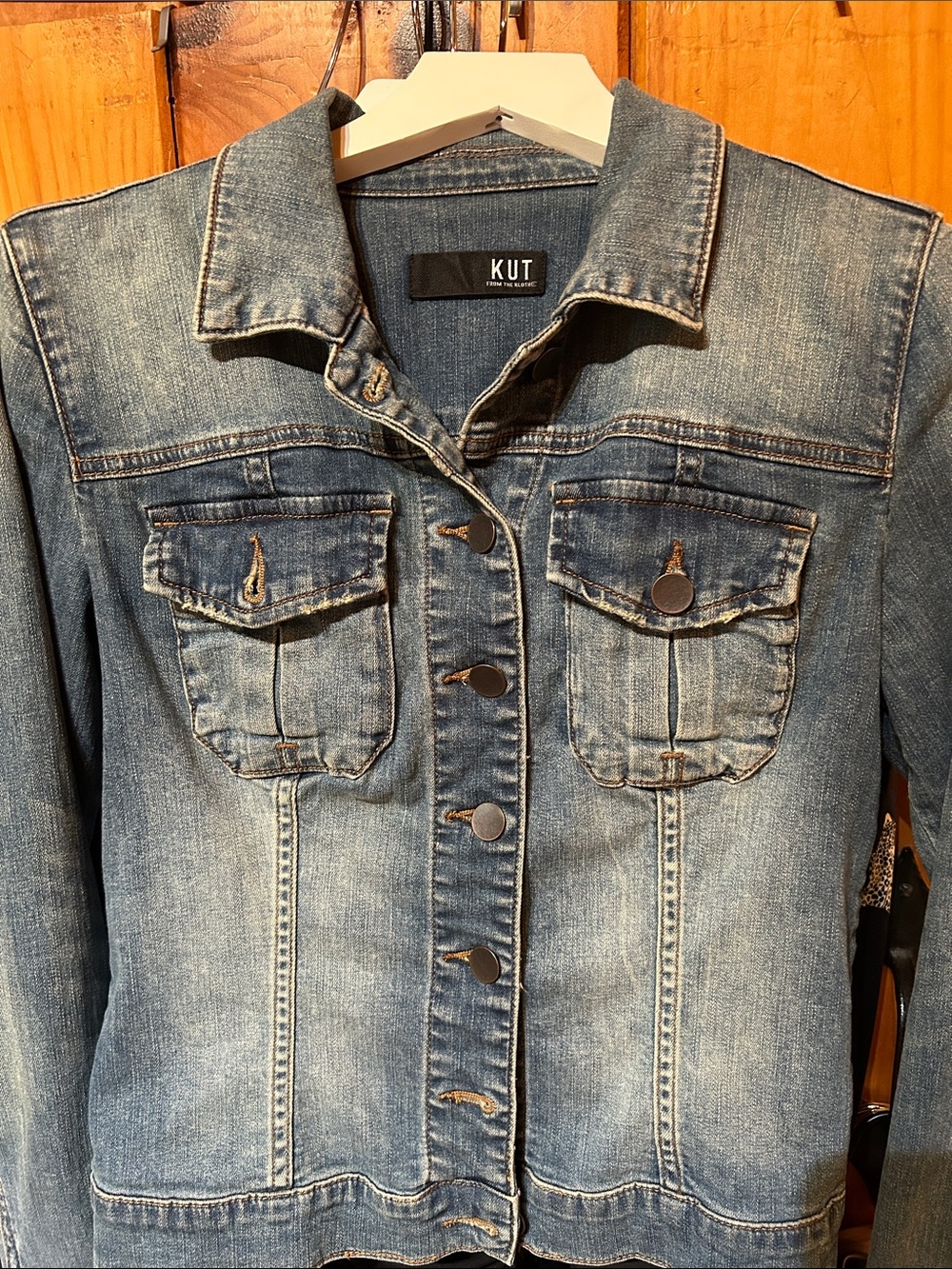 NWOT KUT from the Kloth Amelia denim jacket